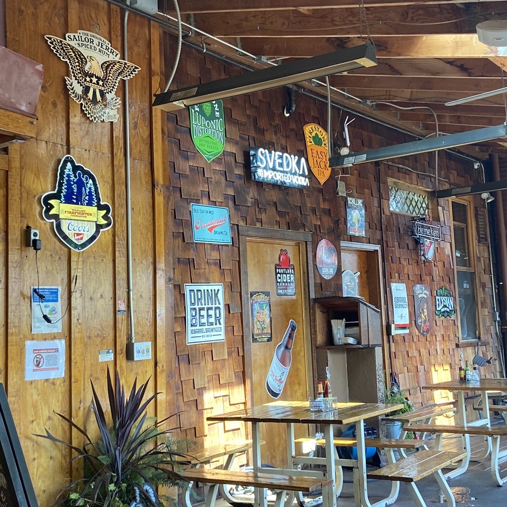 Mac's Place - New American Near Me - Silverton, Oregon Mac's Place - New American Near Me - Silverton, Oregon