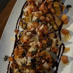 Happy Hollow Pizzeria - Bruschetta. I wish it was crispier...