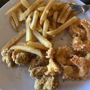Lee’s CK Seafood - 6 shrimp, 5 oyster dinner with fries - Seafood Near Me - Mont Belvieu, Texas Lee’s CK Seafood - 6 shrimp, 5 oyster dinner with fries - Seafood Near Me - Mont Belvieu, Texas
