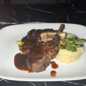 Prime 623 - lamb chops with mash potatoes and asparagus - Bars Near Me - Brooklyn, New York
