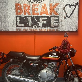 Break Life - Team Building Activities Near Me - Houston, Texas