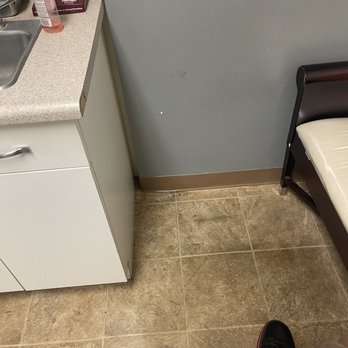 Westchester Dermatology - Me waiting for the dermatologist - Medical Spas Near Me - Los Angeles, California Westchester Dermatology - Me waiting for the dermatologist - Medical Spas Near Me - Los Angeles, California