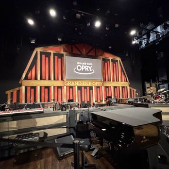 Grand Ole Opry - Music Venues Near Me - Nashville, Tennessee Grand Ole Opry - Music Venues Near Me - Nashville, Tennessee