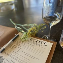 Dovecote Estate Winery - Wine tasting