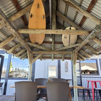 Lil Hut - Ambiance of the bayside dining area at Lil' Hut. - Seafood Near Me - Morro Bay, California Lil Hut - Ambiance of the bayside dining area at Lil' Hut. - Seafood Near Me - Morro Bay, California