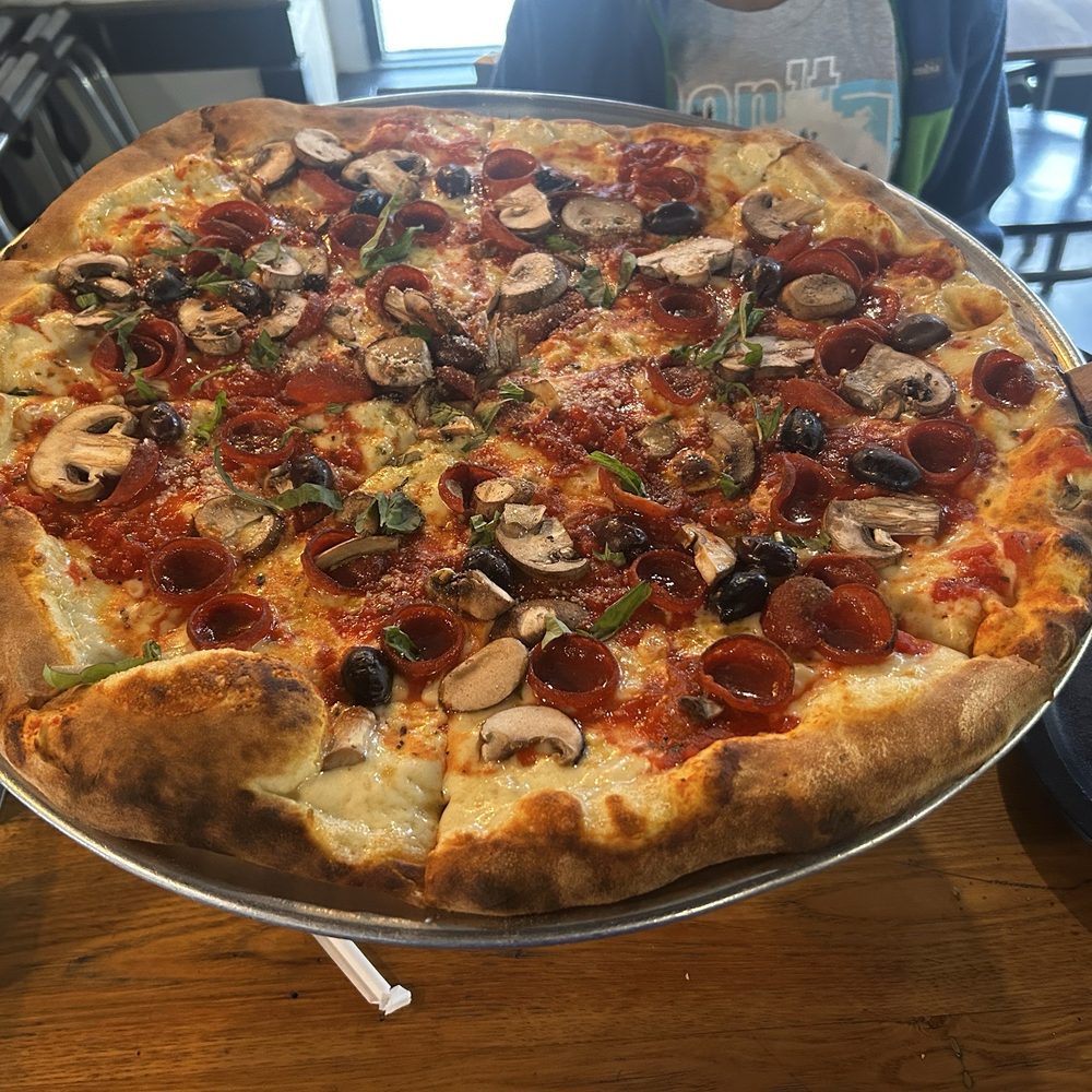 The Dons' Wood-Fired Pizza - Pizza Near Me - Sterling, Virginia