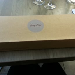 Box of 12 (€22) Box of 12 (€22)
