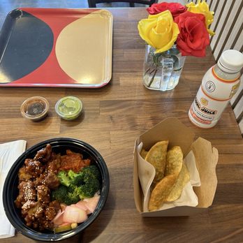 Seoul Bap - Korean chicken bowl and dumplings - Korean Near Me - Carson, California Seoul Bap - Korean chicken bowl and dumplings - Korean Near Me - Carson, California