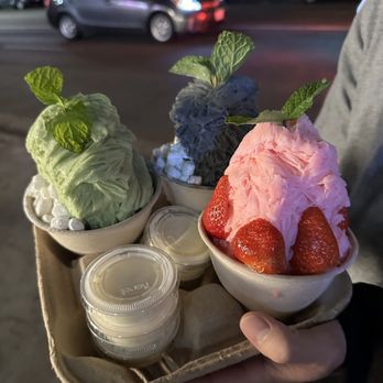 Oakobing - Single Black Sesame Shaved Ice Single Green Tea Shaved Ice Single Strawberry Shaved Ice - Shaved Ice Near Me - Los Angeles, California