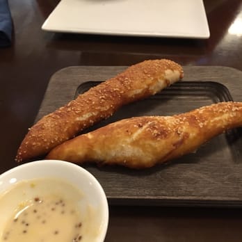 Therapy - Pretzel bites with but on pub cheese - Bars Near Me - Las Vegas, Nevada Therapy - Pretzel bites with but on pub cheese - Bars Near Me - Las Vegas, Nevada