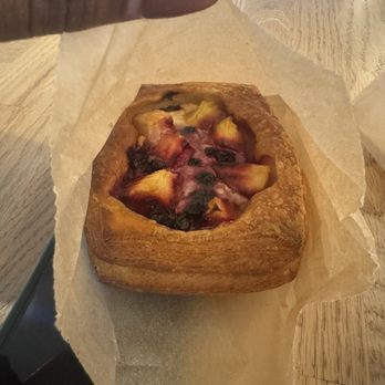 Moxie Coffee - Fruit cream cheese danish - Coffee Roasteries Near Me - Phoenix, Arizona