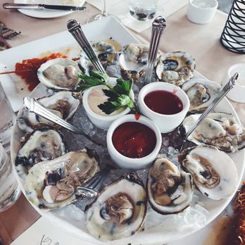 Geoffrey's Malibu - Seasonal Oysters - Seafood Near Me - Malibu, California