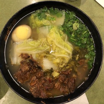 Hing Kee Restaurant - Beef hand pulled noodle soup - Vietnamese Near Me - Chicago, Illinois Hing Kee Restaurant - Beef hand pulled noodle soup - Vietnamese Near Me - Chicago, Illinois