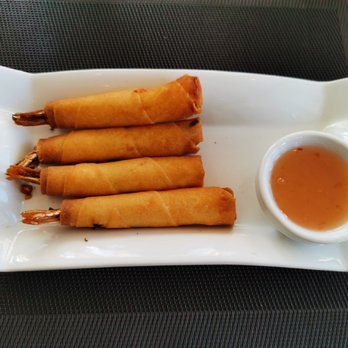Saveurs Thai - Shrimp imperial rolls - Thai Near Me - Pierrefonds, Quebec Saveurs Thai - Shrimp imperial rolls - Thai Near Me - Pierrefonds, Quebec