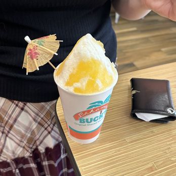 Bahama Buck's - Medium Dreamsicle Delight - Shaved Ice Near Me - Edmond, Oklahoma