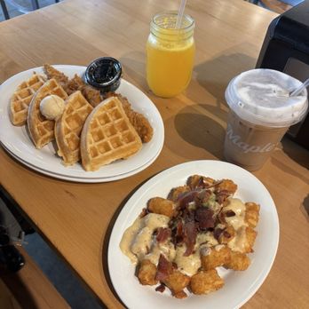 Maple Street Biscuit Company - Chix waffles - Breakfast & Brunch Near Me - Kennesaw, Georgia