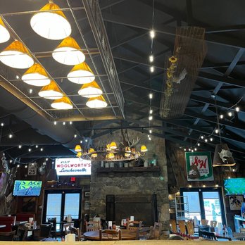 Flat Creek - Barbeque Near Me - Republic, Missouri
