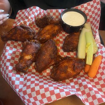 Zax Restaurant - Buffalo wings - Pizza Near Me - Moab, Utah Zax Restaurant - Buffalo wings - Pizza Near Me - Moab, Utah