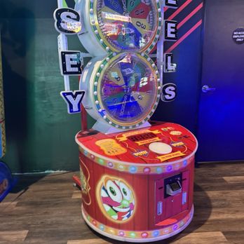 Jake's Unlimited - Broken game at Jake's - Arcades Near Me - Mesa, Arizona