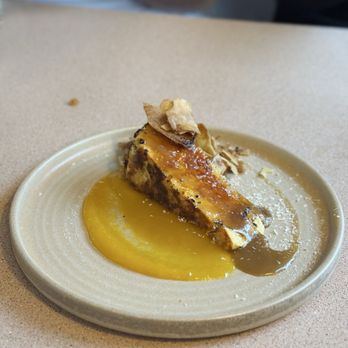 BB's - Inspired by Peach Mango Pie. Basque cheesecake with peach mango and caramel, coconut flakes and deep fried wonton wrapper - Filipino Near Me - Toronto, Ontario