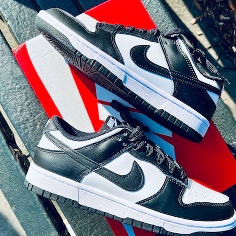 Nike Dunk Low Black/White "Panda" Nike Dunk Low Black/White "Panda"