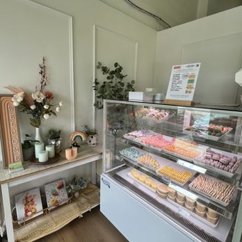 Chiboo Bakery - Macarons Near Me - Reston, Virginia