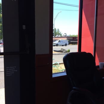 Jiffy Lube - View from the waiting area. - Oil Change Stations Near Me - Olympia, Washington Jiffy Lube - View from the waiting area. - Oil Change Stations Near Me - Olympia, Washington