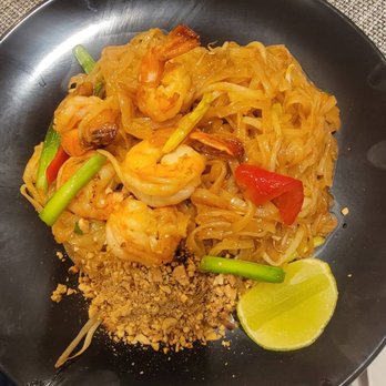 Plearn Park Eatery - Seafood Near Me - Woburn, Massachusetts