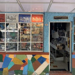 Abbey Rock Shop - Abbey Rock