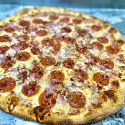 Grandma Penny's Pizza - 18" meatlovers
