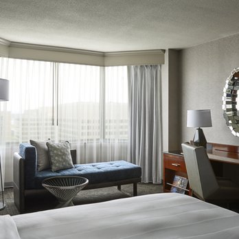 Crystal Gateway Marriott - Hotels Near Me - Arlington, Virginia Crystal Gateway Marriott - Hotels Near Me - Arlington, Virginia