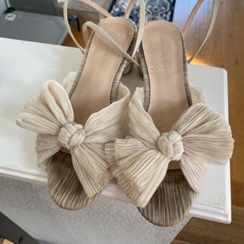 Jet Cleaners - Shoes pre dry cleaning - Laundry Services Near Me - Redondo Beach, California