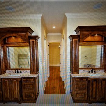 Juliet Jones Studio - Master Bathroom with custom cabinetry in Roswell, GA.. - Painters Near Me - Roswell, Georgia Juliet Jones Studio - Master Bathroom with custom cabinetry in Roswell, GA.. - Painters Near Me - Roswell, Georgia