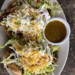 The Lakeside Grill - Carnitas tostadas