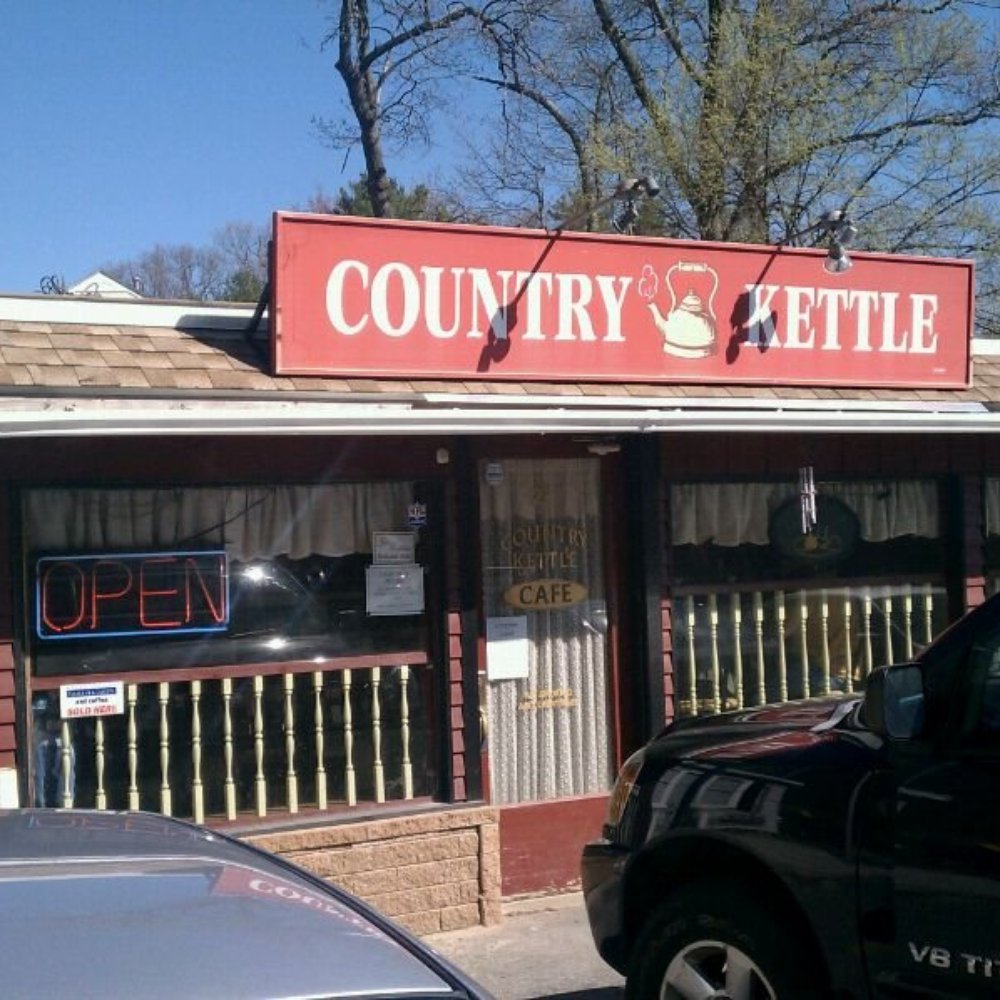 Country Kettle Cafe - the front of the restaurant - Breakfast & Brunch Near Me - West Boylston, Massachusetts