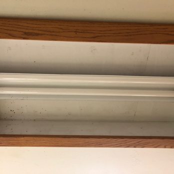 Select Rentals - Filthy, uncovered light in kitchen. So loud that I couldn't talk to anyone in the next room without yelling. - Vacation Rentals Near Me - Quincy, Washington Select Rentals - Filthy, uncovered light in kitchen. So loud that I couldn't talk to anyone in the next room without yelling. - Vacation Rentals Near Me - Quincy, Washington
