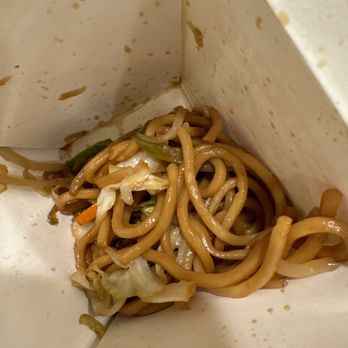 New Shanghai Restaurant - Vegetable Chow Mein - Chinese Near Me - Lake Forest, California