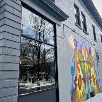 Chartreuse Sisters - Outside - Patisserie/Cake Shop Near Me - Grand Rapids, Michigan