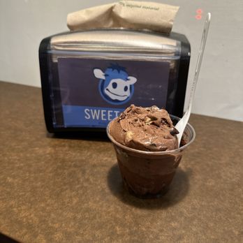 Sweet Cow - Ice Cream & Frozen Yogurt Near Me - Denver, Colorado