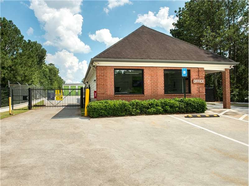 EXTRA SPACE STORAGE Updated July 2024 16 Photos 2040