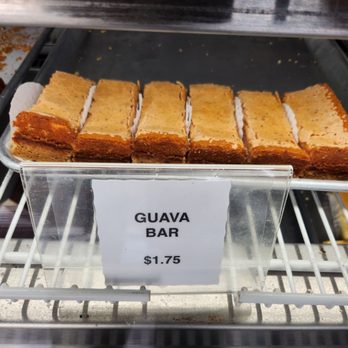 Sconees Bakery - Bakeries Near Me - Honolulu, Hawaii