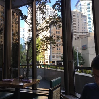 Relish Burger Bistro - New American Near Me - Seattle, Washington