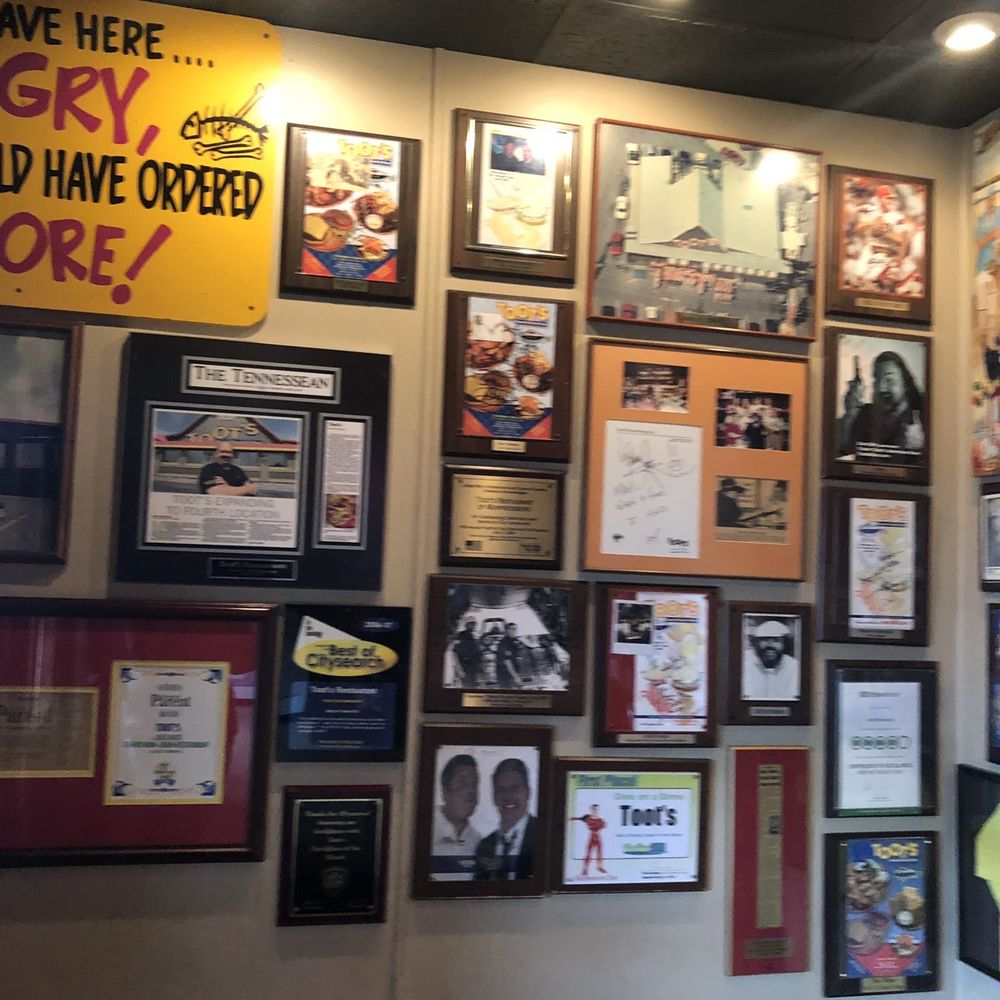 Toot's Restaurant - Decor - Burgers Near Me - Murfreesboro, Tennessee Toot's Restaurant - Decor - Burgers Near Me - Murfreesboro, Tennessee