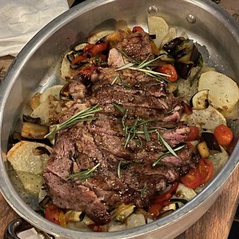 Battubelin - a steak and vegetables in a pan - Pizza Near Me - Miami, Florida Battubelin - a steak and vegetables in a pan - Pizza Near Me - Miami, Florida