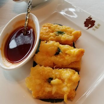 Tin Lung Heen - Cantonese Near Me - Kowloon, HK
