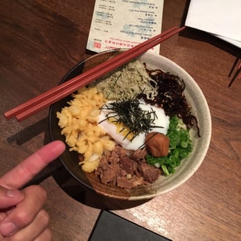 Kingyo Izakaya - Yuzu "Ankake" Bokkake Udon ($11.80) - ok. Barely passed. My finger used as reference....the portion is not particularly big. - Japanese Near Me - Toronto, Ontario