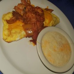 Ocean's Shark Bar & Grill - Seafood omelet