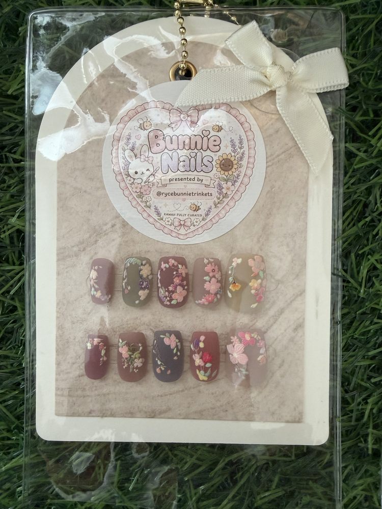 Rycebunnie Trinkets Logo