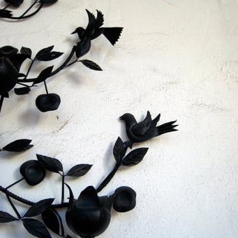 Darlington House - Close-up of art piece in courtyard - Venues & Event Spaces Near Me - La Jolla, California