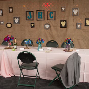 Nellie's Catering - Perfectly pink table cloths! Photo by Nathan Baerreis Photography - Caterers Near Me - Sarasota, Florida Nellie's Catering - Perfectly pink table cloths! Photo by Nathan Baerreis Photography - Caterers Near Me - Sarasota, Florida
